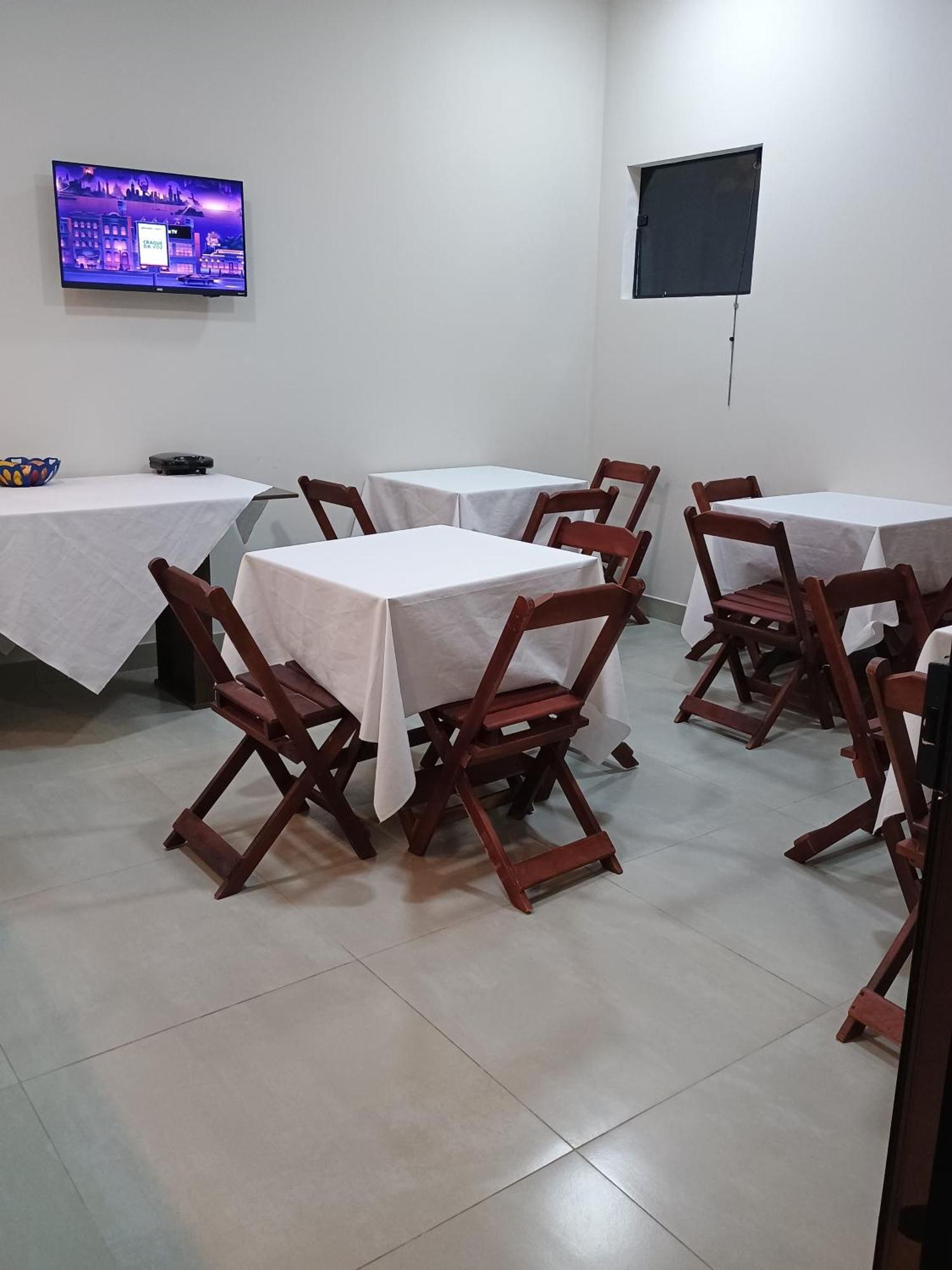 Pousada Oliveira Munhoz Buitenkant foto