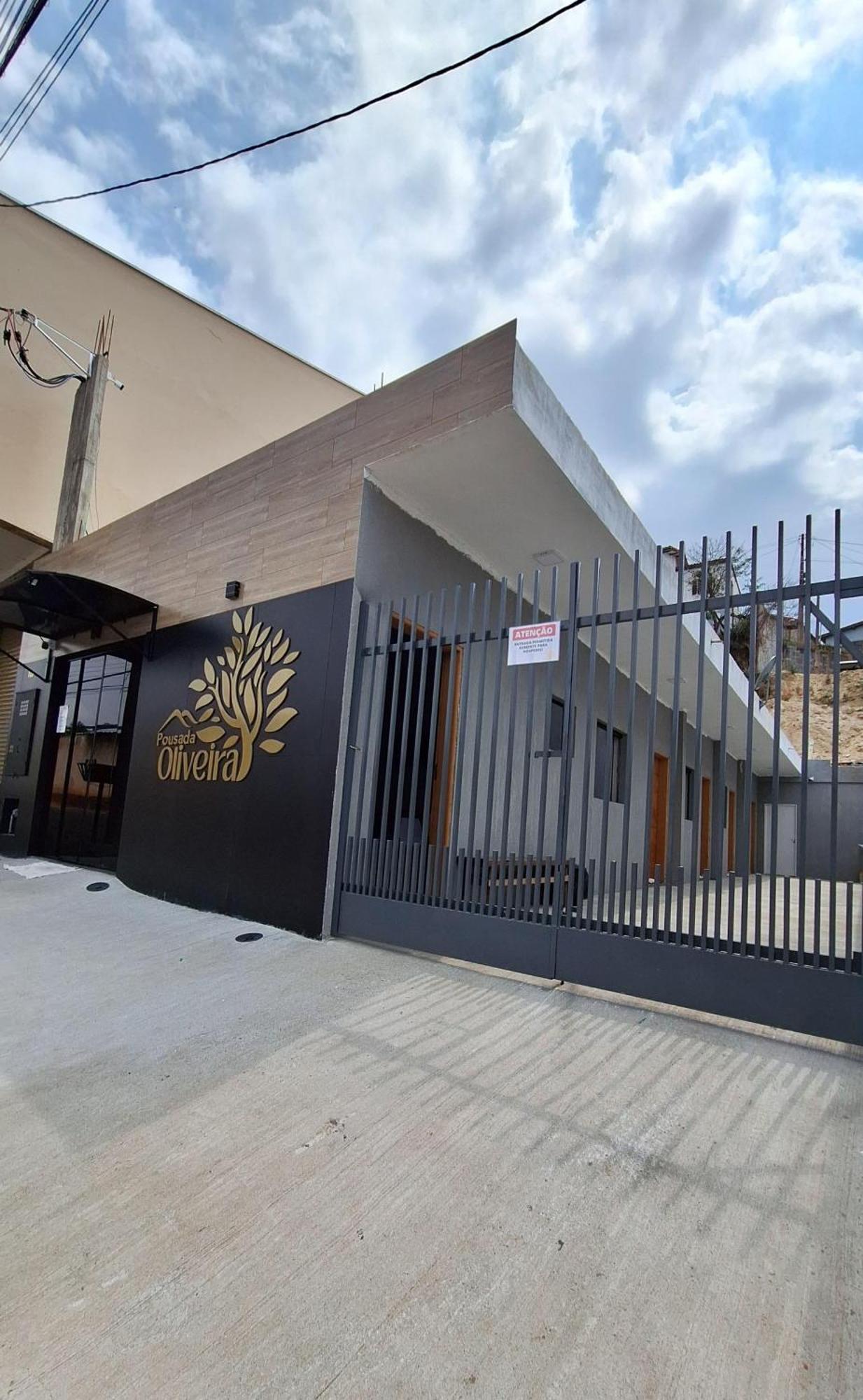 Pousada Oliveira Munhoz Buitenkant foto