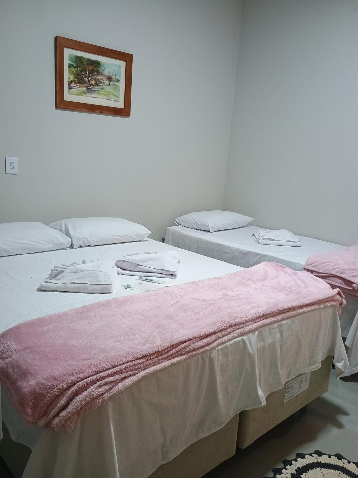 Pousada Oliveira Munhoz Buitenkant foto